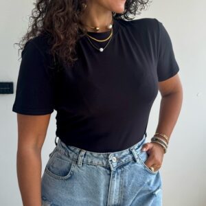 Alttan Çıtçıtlı Siyah Tshirt